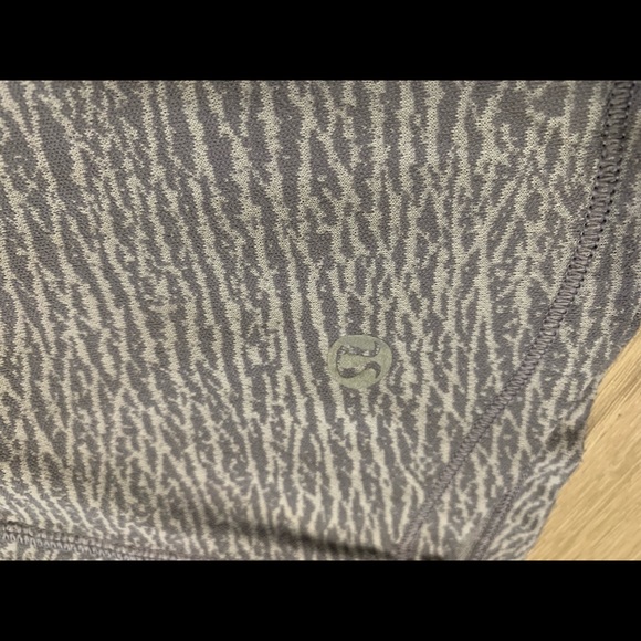 Lululemon tank top - Picture 3 of 3